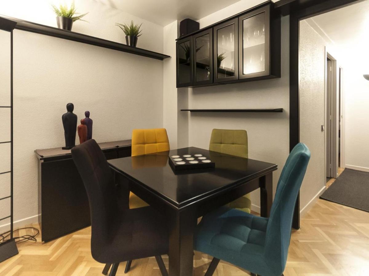 Lets Holidays Apartment In Sant Marti Barcelona Bagian luar foto